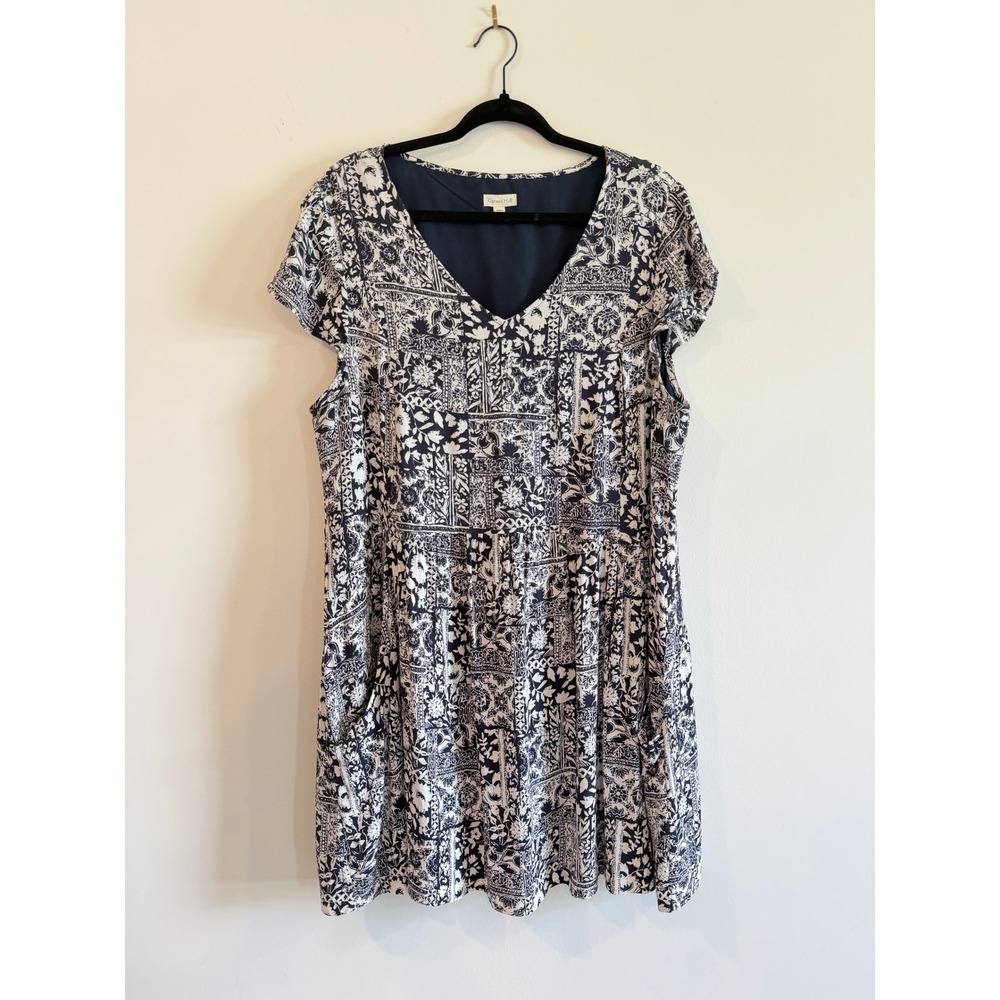 Garnet Hill Women Navy White Floral Patchwork V-Neck Shift Dress Pockets Size 18